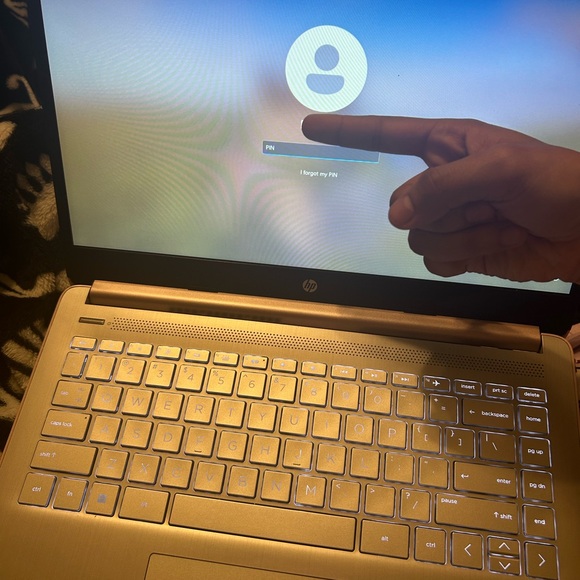 HP Metallic Rose Gold LED keyboard white Charger included laptop